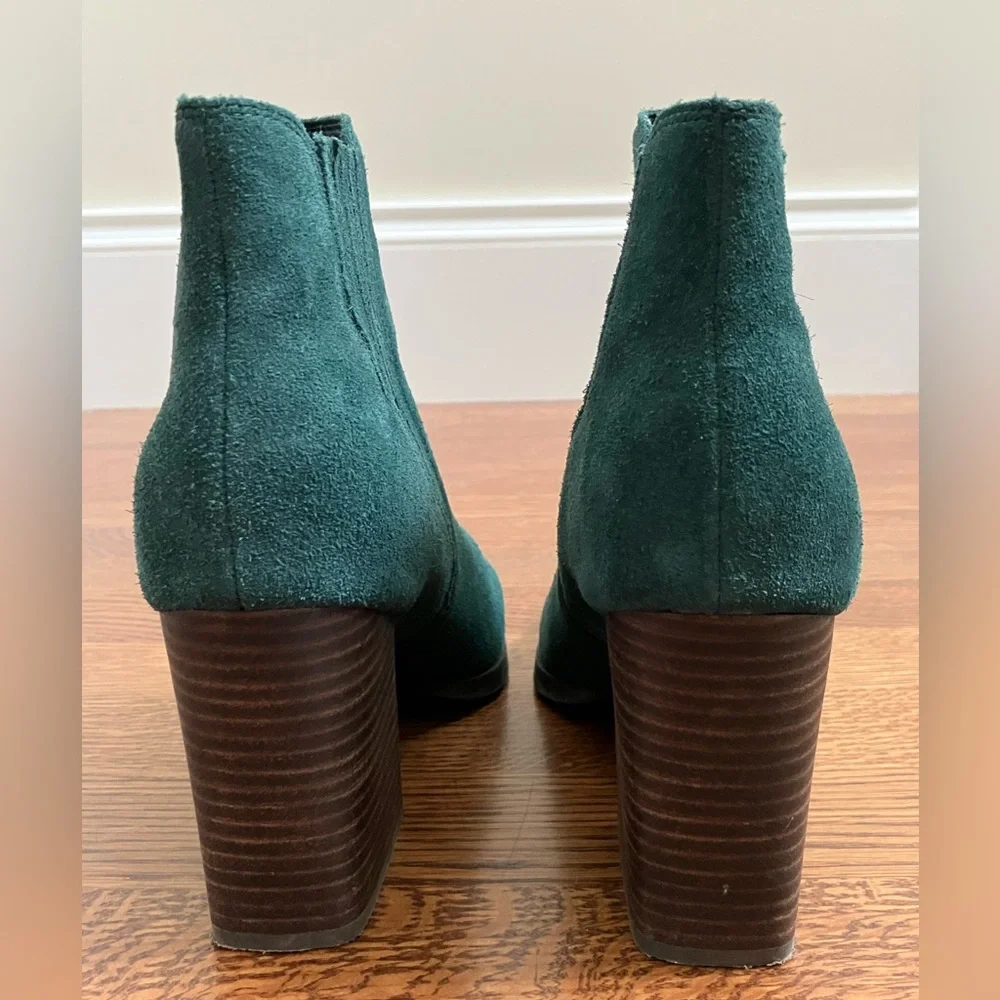 MARC FISHER Ellard green suede pointy toed booties chunky block heel pull on 9 - Picture 4 of 10